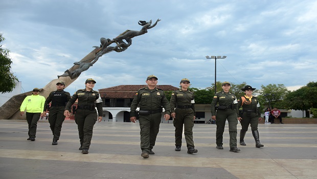 "Unidos, podemos lograr comunidades m&aacute;s tranquilas."