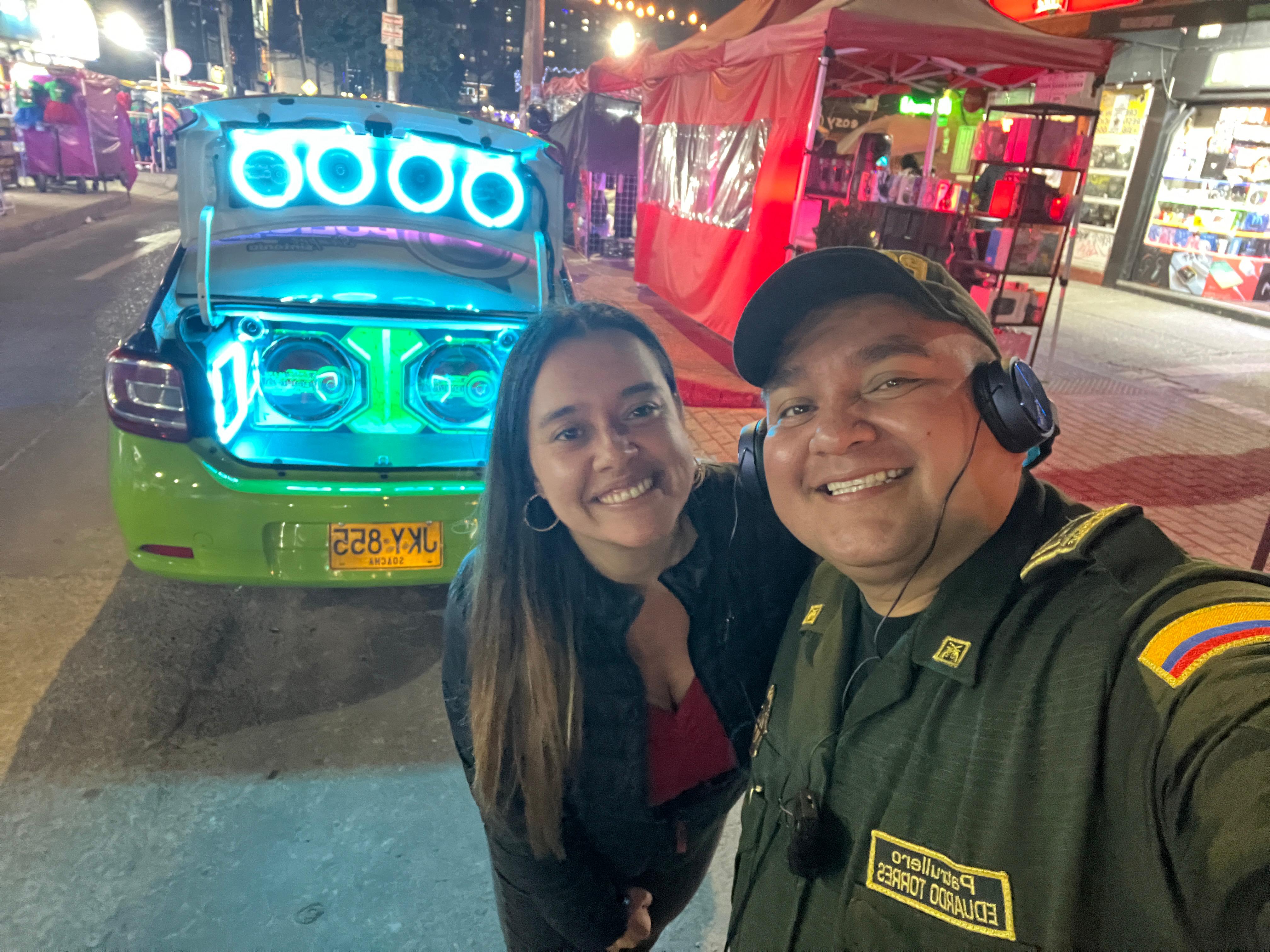 Funcionarios de radio polic&iacute;a