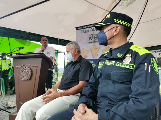 Policía Nacional pone en marcha el Plan Navidad "El mejor regalo es tu vida"