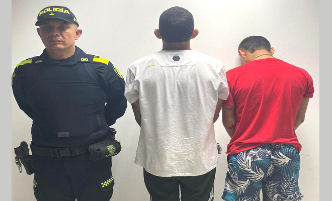 Estos sujetos fueron interceptados mediante "Plan Candado" cuando pretendían huir en una motocicleta hacia el sector de Brisas del Guatiquía.