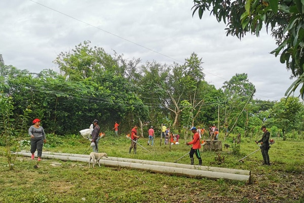 La actividad de participación cívica fue un ejemplo de unión comunitaria.