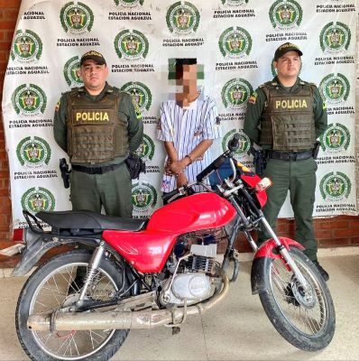 Pretendía huir después de hurtarse una motocicleta 