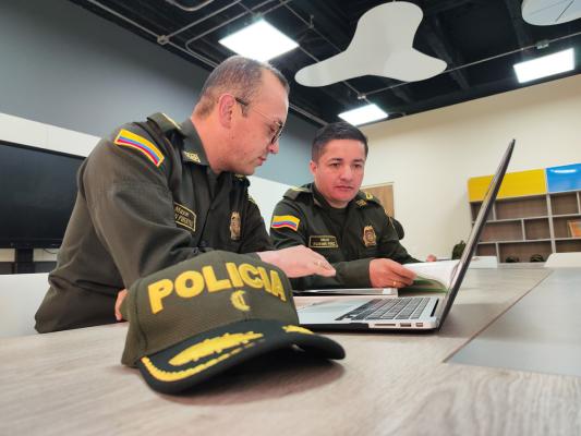 162 oficiales en el grado de mayor se encuentran cursando la Maestría en Gestión de la Seguridad