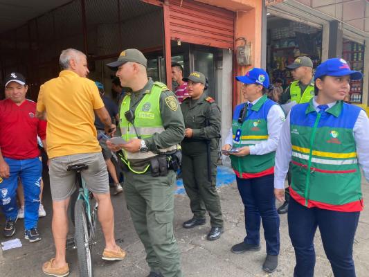 Difusión cartel de los mas buscados.