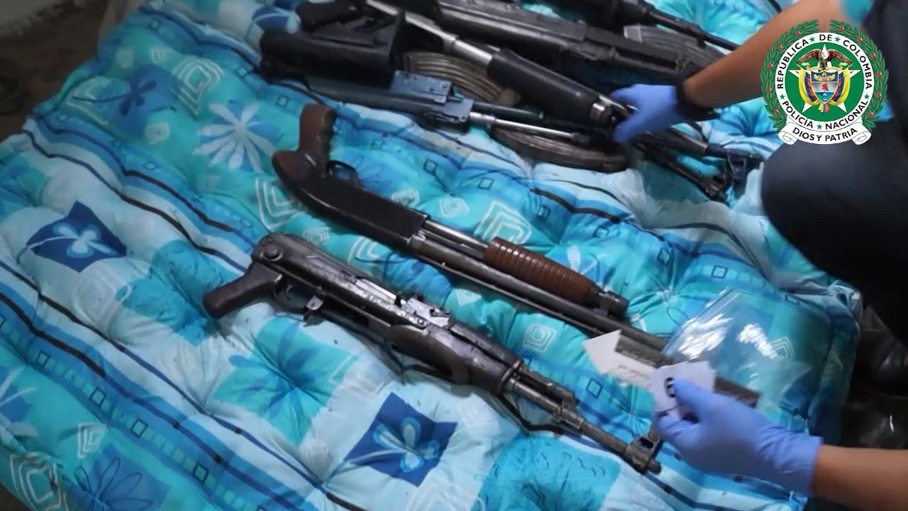 Labores de inteligencia permiten hallar arsenal en vivienda de Medellín 