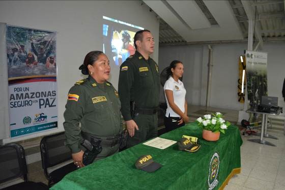 40 adolescentes de varias instituciones educativas 