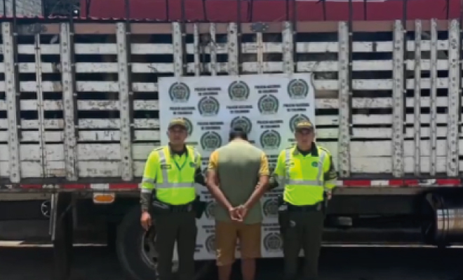 El Departamento de Policía Cundinamarca, en el marco del nuevo modelo del servicio de Policía capturó en flagrancia en el municipio de Puerto Salgar a una persona que transportaba 18 semovientes que habían sido hurtados en Cocorná, Antioquia. En Carmen de Carupa,se recuperaron 2 bovinos más.