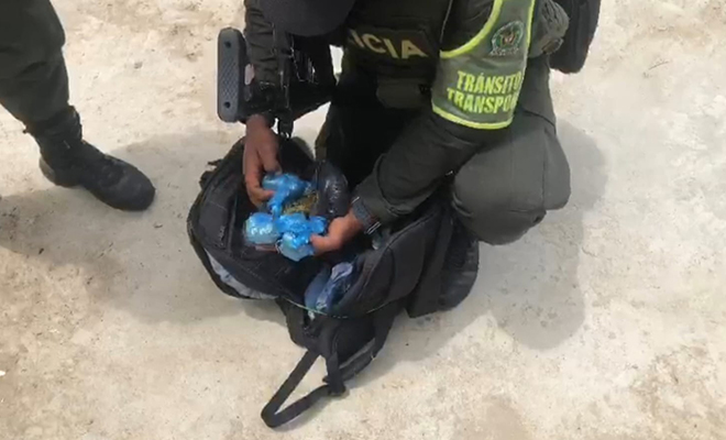 263 gramos de marihuana prensada.