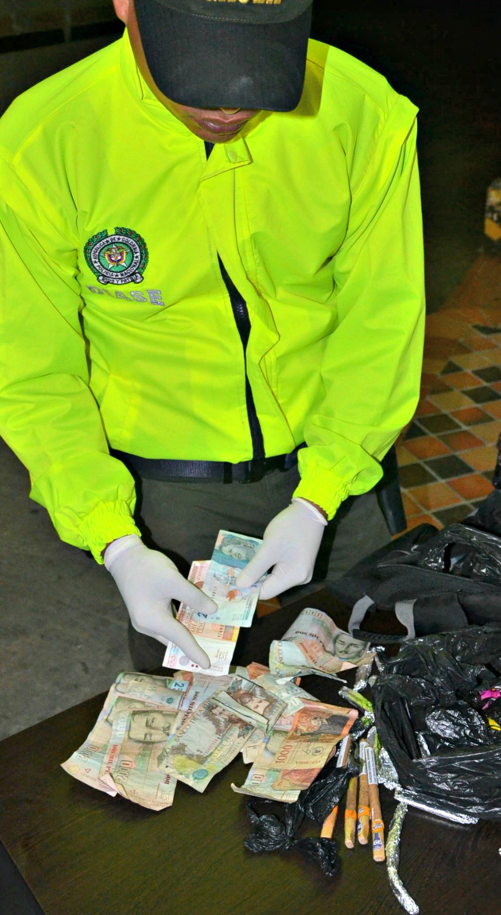 En-licorera-volvían-adictos-a-jóvenes-del-oriente-2