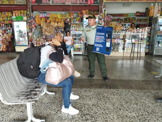 Policia de turismo realiza campaña ``Ojos en todas partes`` contra la explotacion sexual a la infancia