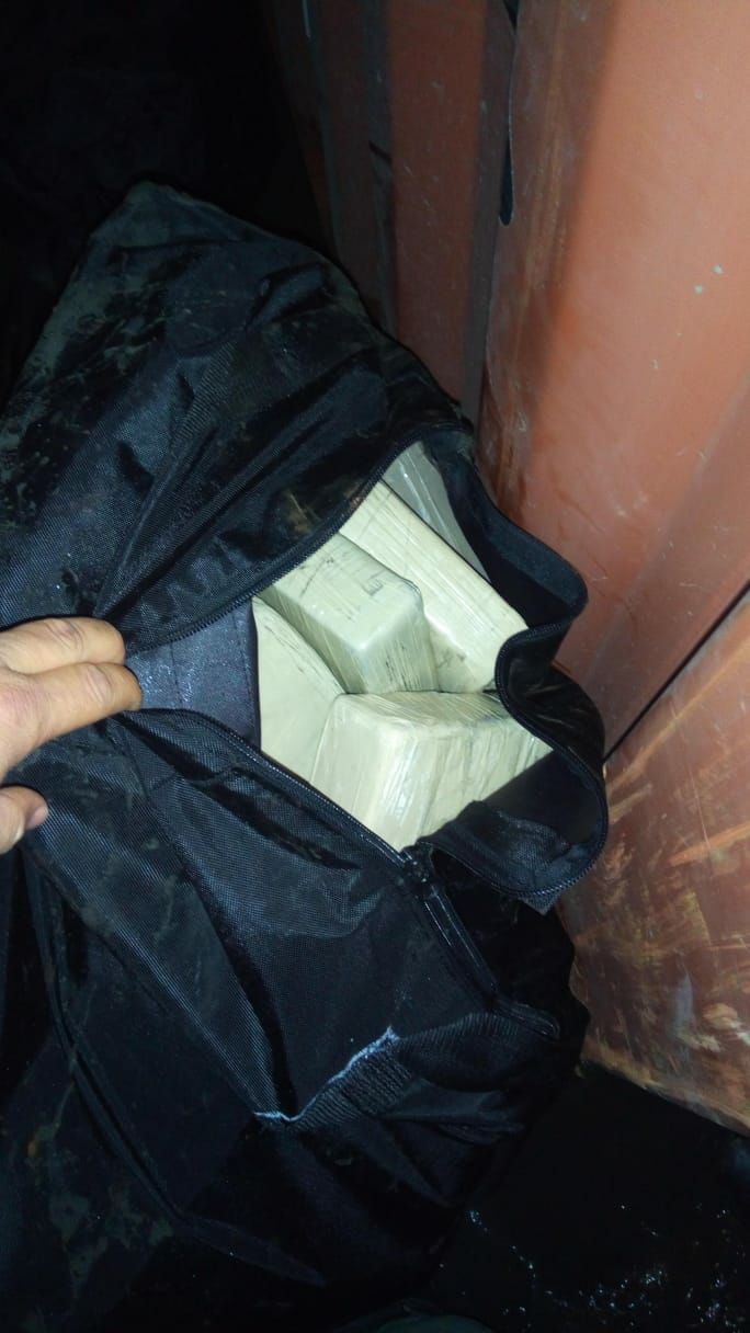 Incautamos-más-de-300-kilos-de-cocaína-en-Buenaventura