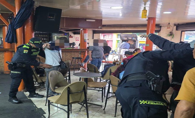 10 capturas y 138 armas incautadas en Manizales 