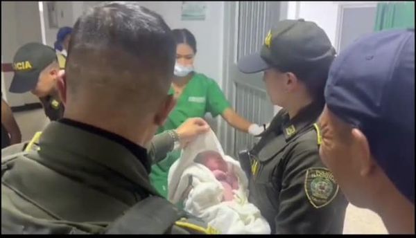 NACE-BEBÉ-GRACIAS-A-OPORTUNA-REACCIÓN-DE-LA-POLICÍA-EN-MITÚ1