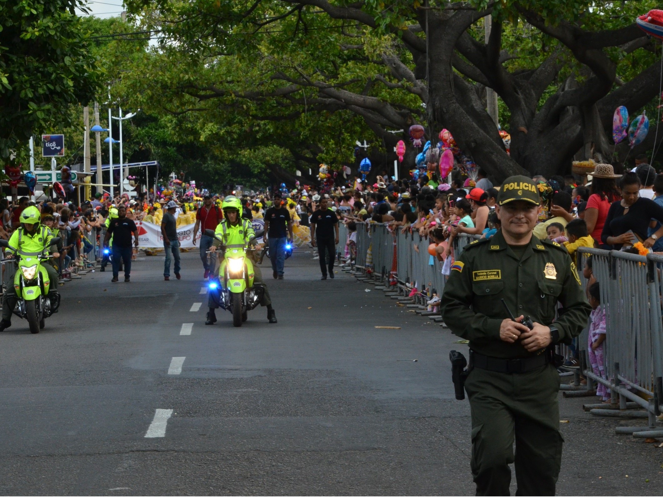 500-policías-garantizan-la-seguridad-en-el-desfile-de-piloneras