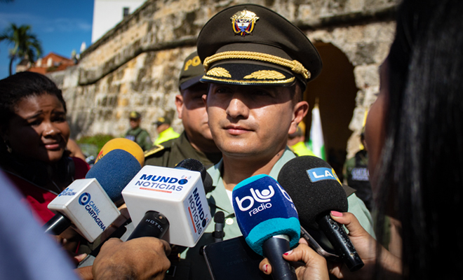 Además, fueron incautadas 23 armas blancas, siete armas de fuego y más de 600 dosis de estupefacientes.