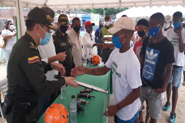 campaña “Amarse para no Armarse”