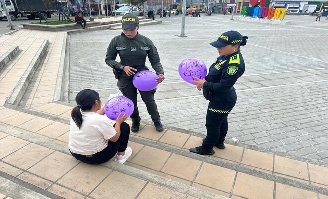 La Policía Nacional intensifica acciones para proteger a mujeres y niños en Túquerres.  