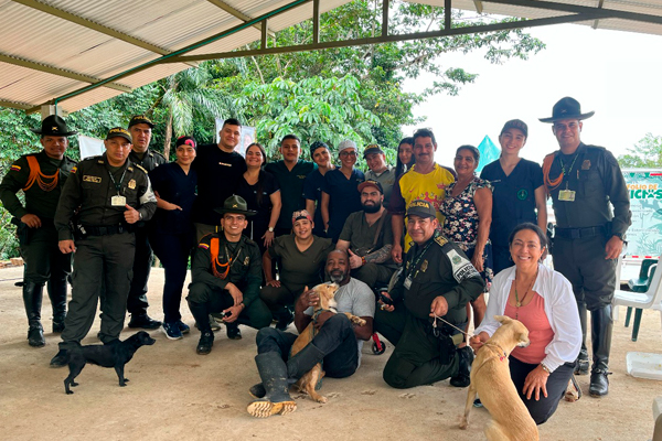 La Policía de Carabineros realiza jornada de acercamiento comunitario en la Vereda Santander Dos. 