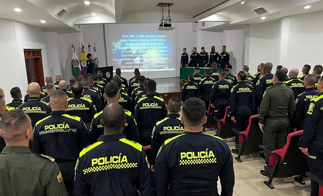 78 uniformados culminaron con éxito el proceso académico