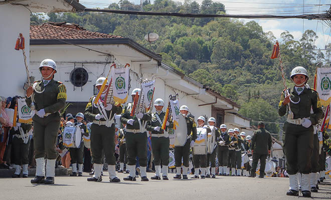  símbolo solemnidad y compromiso