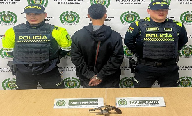 Captura a ciudadano que pretendia accionar un arma de fuego contra la humanidad de los uniformados