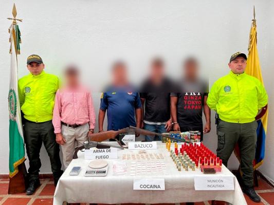 CAPTURADOS EN FLAGRANCIA POR EL DELITO DE TRÁFICO DE ESTUPEACIENTES