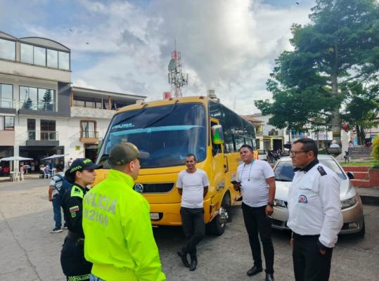 construimos juntos una comunidad más segura “conectados con la seguridad”