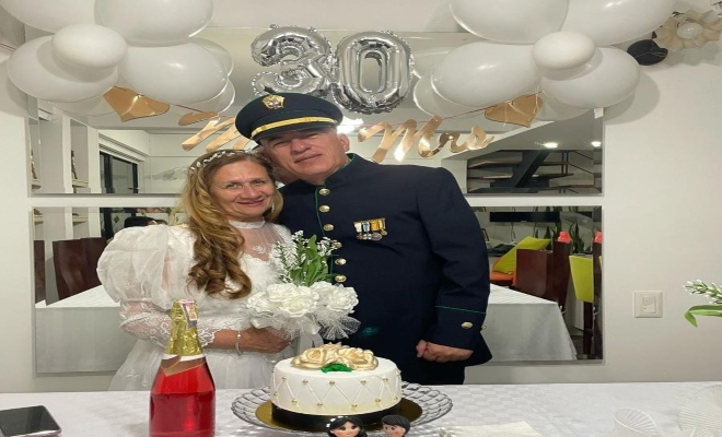 Cada latido de distancia era como la corriente del río que separa, pero al mismo tiempo une, dos destinos paralelos.