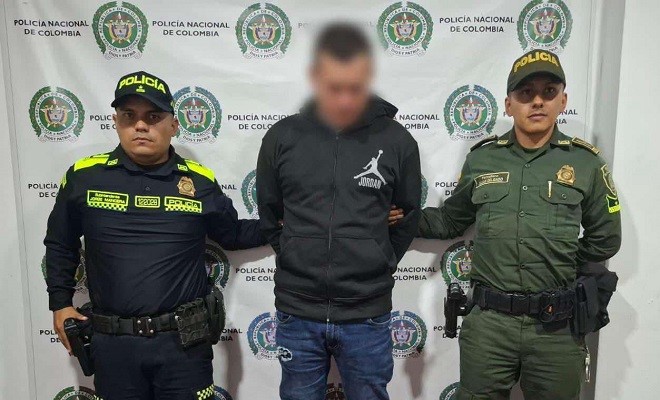 En la plaza principal del corregimiento del Tablazo, Policía Tolima logró la captura de 'Sebas' requerido por autoridades del municipio de Herveo