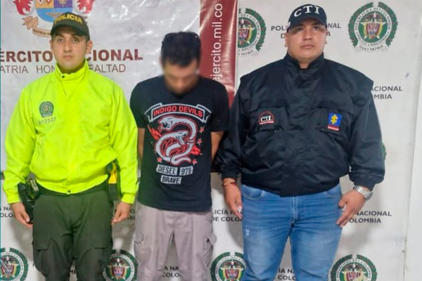 Captura por orden judicial armas de fuego ilegal