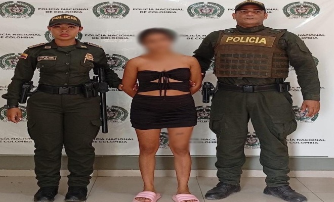 Capturada en flagrancia mujer que agredió a otra con un machete