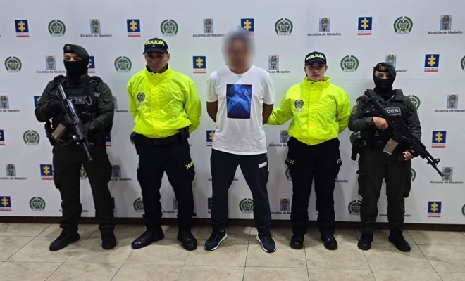 Tras evadir controles en un vehículo blindado, alias “Jota” fue capturado y podría enfrentar hasta 27 años de prisión.