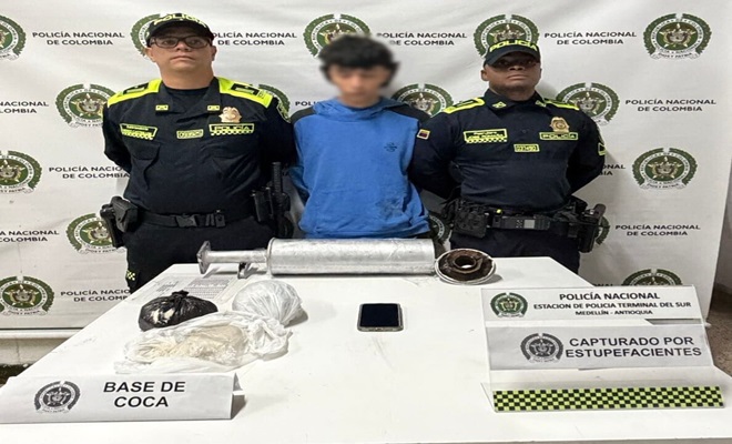 Dos policías, un capturado y elementos incautados
