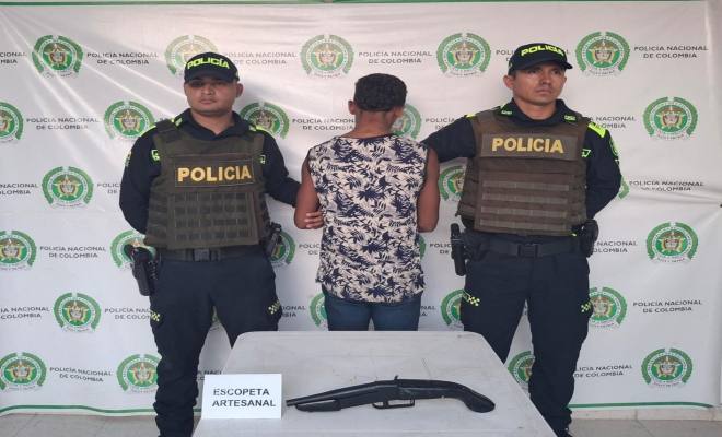 Capturado hombre con escopeta artesanal sin permiso en vía Nacional