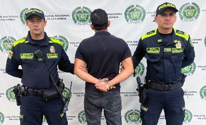 Esta solicitado por las autoridades para sentencia condenatoria.