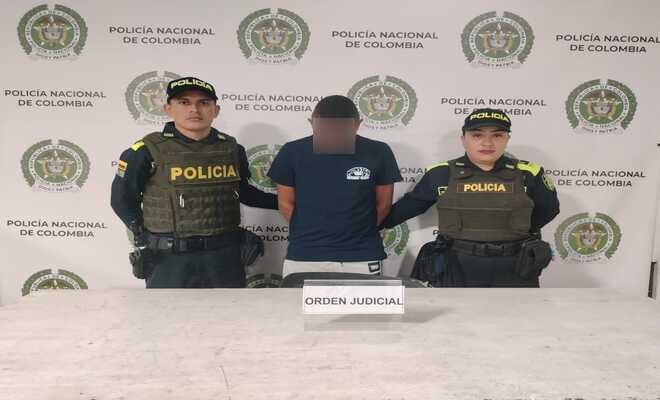 Tendr&iacute;a pendientes con la ley por abuso de una menor de edad 