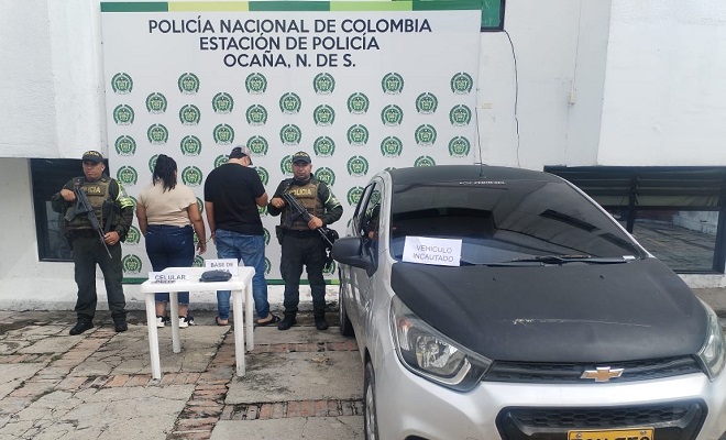 Capturados con más de 1000 gramos de base de coca ocultos en la guantera del vehículo