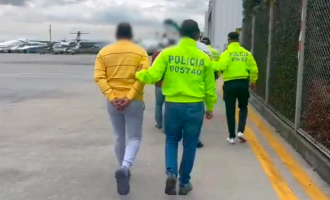 Desplazamiento de capturados con fines de extradición 