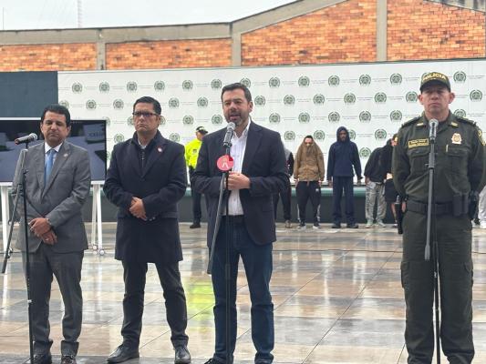 comercialización de  autopartes y hurto de vehículos de alta gama.