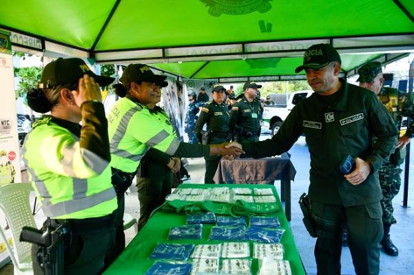 Desplegando todas las capacidades logísticas y humanas al servicio de los ciudadanos