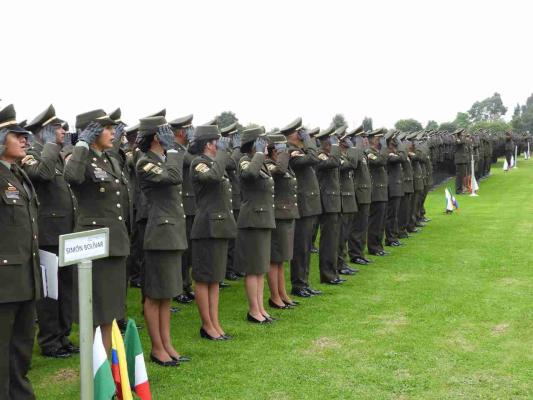 M&aacute;s de 2.000 mandos del Nivel Ejecutivo iniciaron curso de ascenso para el  grado inmediatamente superior