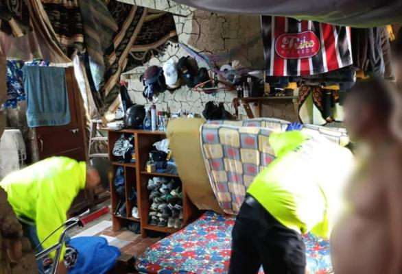 recibía elementos hurtados a cambio de alucinógenos