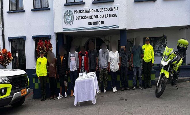  municipio de El Colegio, al Grupo de Delincuencia Común  Organizado "Los Piquiña"; por los delitos de tráfico, fabricación o porte de estupefacientes  y concierto para delinquir.