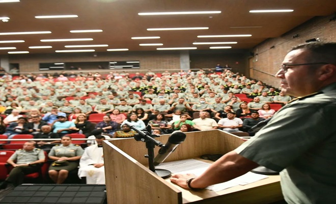 Este evento contó con la participación de autoridades político-administrativas