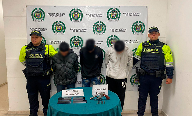 TRES CAPTURADOS POR PORTE ILEGAL DE ARMAS DE FUEGO EN LA COMUNA 3 ´LEON XIII´