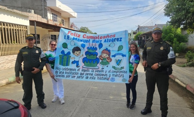 El aniversario número 18 de la I.E. Manuel Ruiz Álvarez se celebró entre música, tradición y el acompañamiento cercano de la Policía Metropolitana de Montería.