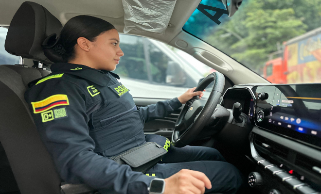 El tráfico cartagenero intimida a cualquiera, pero no a Karen