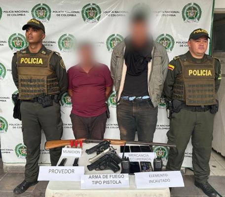 La Policía Nacional capturó a dos personas por los delitos de secuestro simple, hurto y porte ilegal de armas 