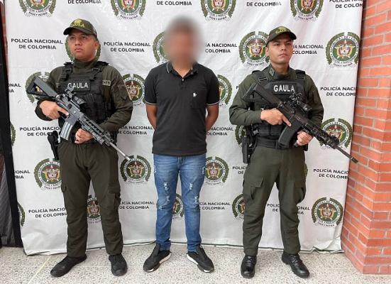 Capturan a un hombre y aprehenden a dos adolescentes por delitos de narcotráfico en Granada, Meta