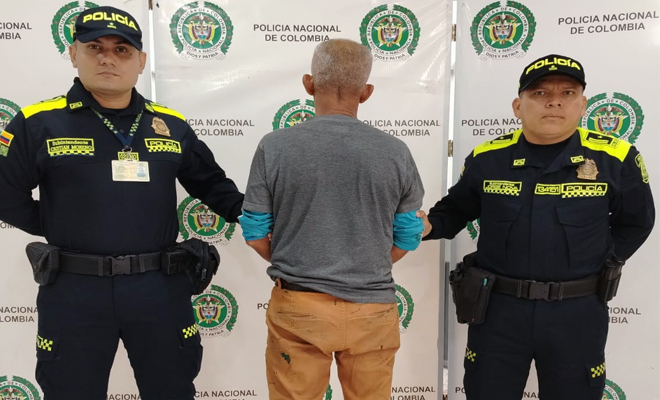 En actividades de control, registro y solicitud de antecedentes las autoridades establecieron que estaba solicitado por un juzgado.